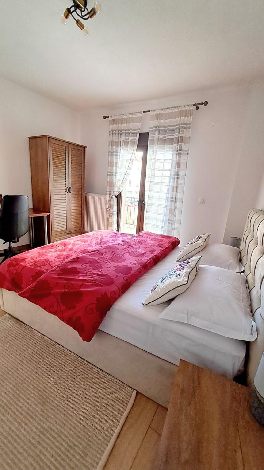 La Maisonette, Florina Center מראה חיצוני תמונה